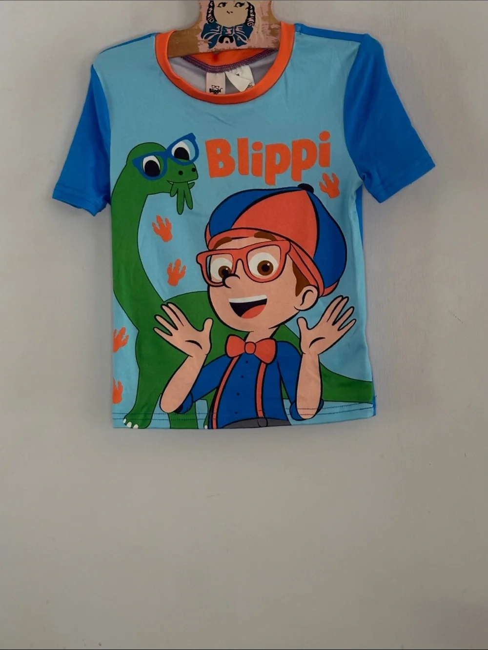 Blippi short sleeve pajama top Size 6